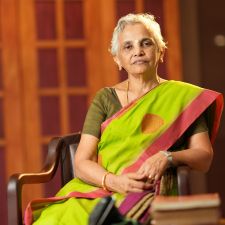 Dr.Aryadevi